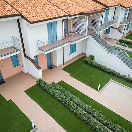 Icaro Residence Apartments With A Beautiful Pool SantʼAgata di Militello Extérieur photo