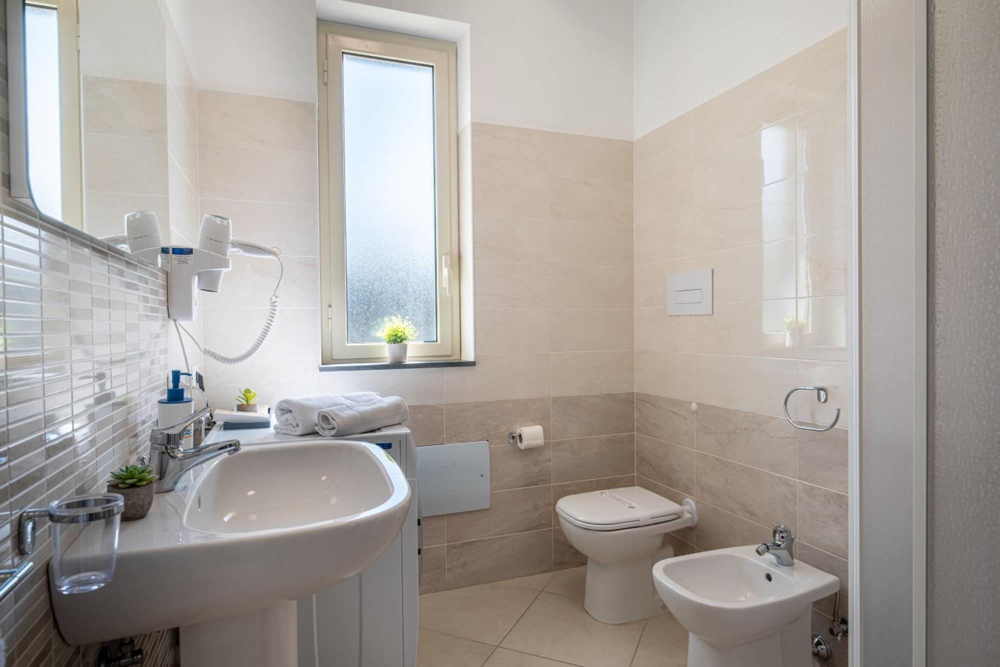 Icaro Residence Apartments With A Beautiful Pool SantʼAgata di Militello Extérieur photo